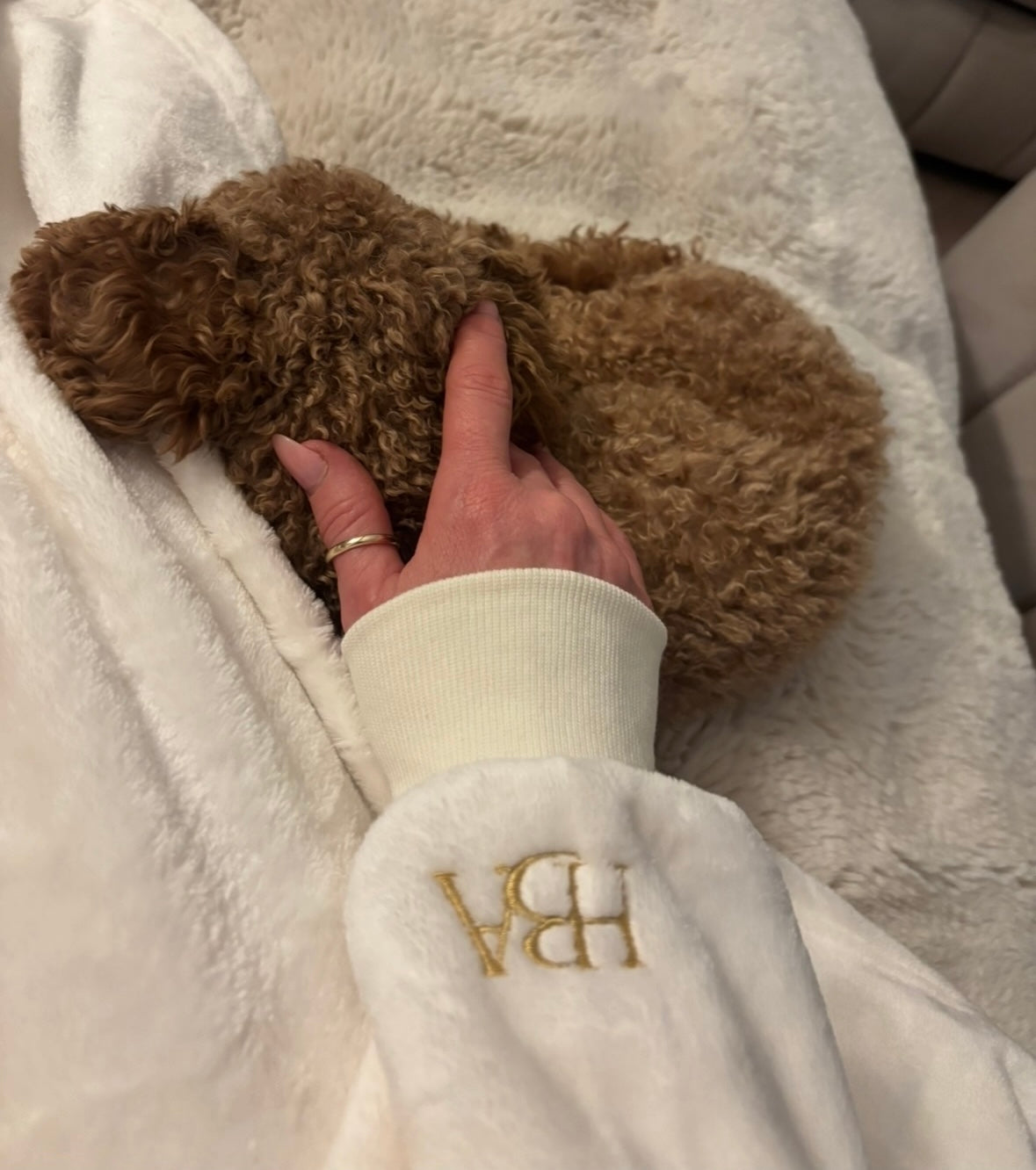 Home By Anna Signature Luxe Logo Robe - Free Wax Melt Pack With Every Robe Mothers Day Offer